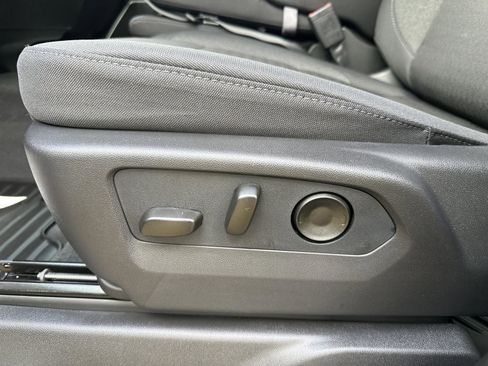 New 2026 Chevrolet Silverado 1500 LT image 9