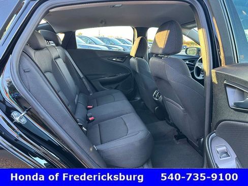 Used 2023 Chevrolet Malibu LT image 37