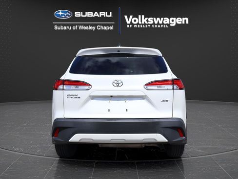 Used 2023 Toyota Corolla Cross L AWD/4WD image 6
