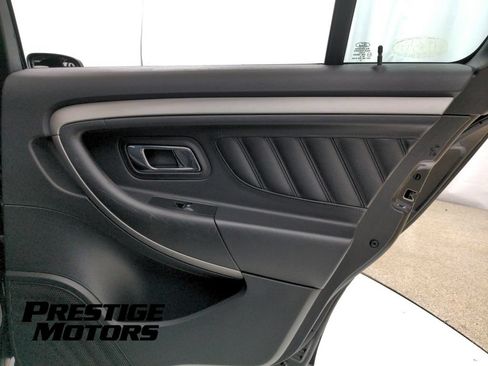 Used 2013 Ford Taurus SEL FWD image 29