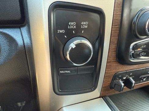 Used 2018 RAM 2500 Laramie w/ Convenience Group image 37