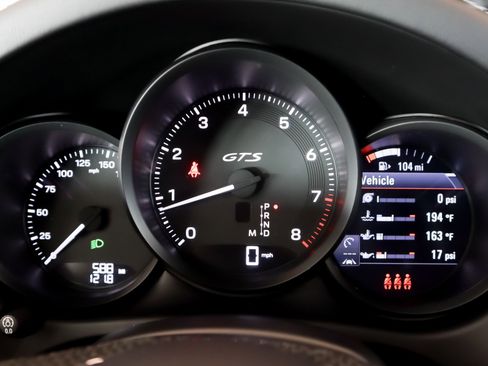 Used 2025 Porsche Macan GTS image 16