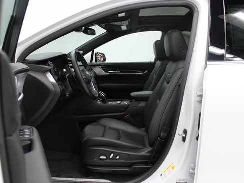 Certified 2023 Cadillac XT5 Premium Luxury image 14