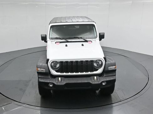 Used 2025 Jeep Wrangler Sport image 34
