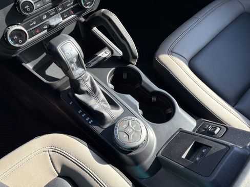 Used 2024 Ford Bronco Big Bend image 20