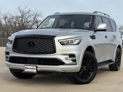 Used 2022 INFINITI QX80 Luxe w/ Cargo Package image 2