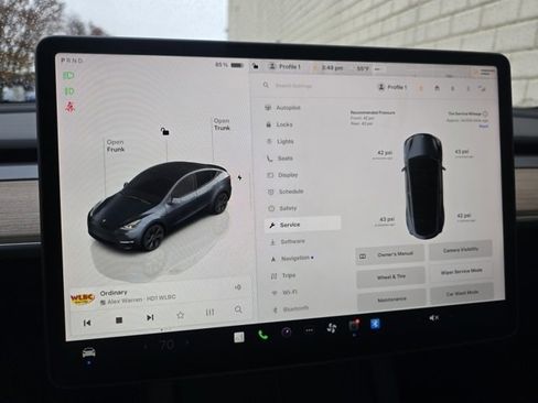 Used 2024 Tesla Model Y Long Range image 56