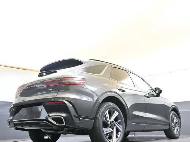 Used 2026 Genesis GV70 3.5T Sport Advanced AWD/4WD image 33