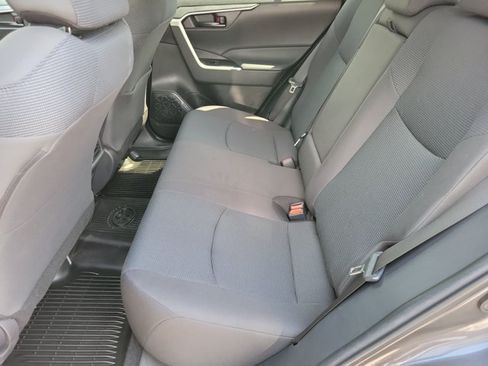 Used 2023 Toyota RAV4 LE FWD image 9