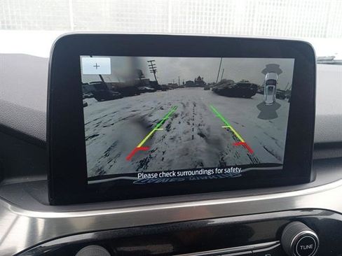 Used 2022 Ford Escape Titanium image 77