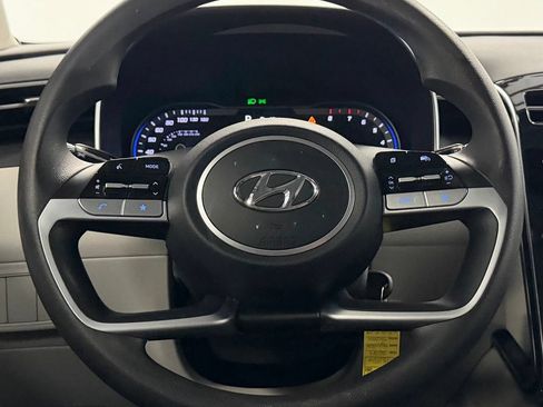 Used 2024 Hyundai Tucson SE FWD image 15