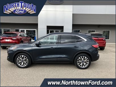 Used 2022 Ford Escape Titanium w/ Class II Trailer Tow Package