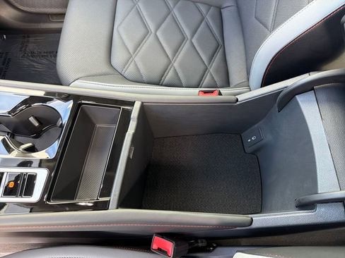 Certified 2025 Volkswagen Atlas Peak Edition SE image 26