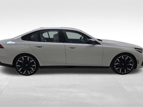 Certified 2024 BMW i5 M60 w/ Premium Package AWD/4WD image 10