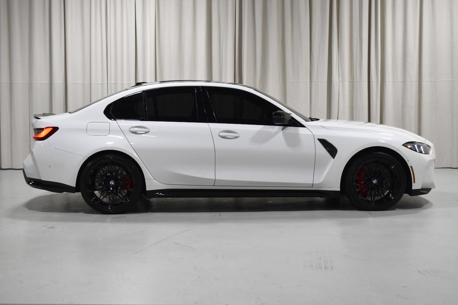 Used 2026 BMW M3 Competition AWD/4WD image 4