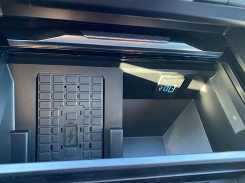 New 2026 Ford F250 Platinum w/ Tremor Off-Road Package image 34