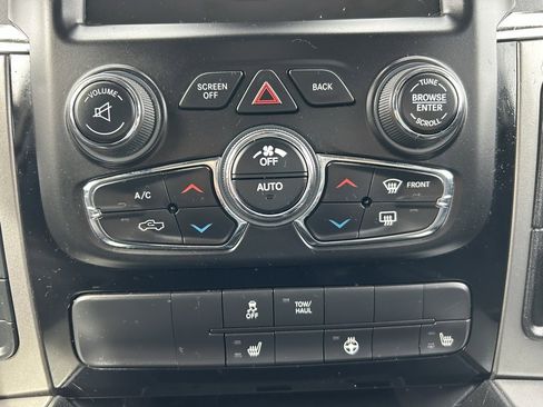 Used 2015 RAM 1500 Sport w/ Black Ram 1500 Sport Group image 24