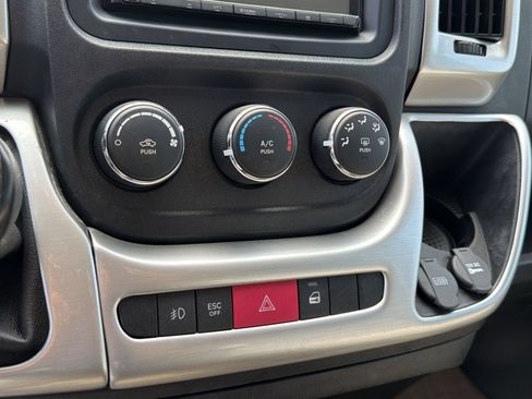 Used 2021 RAM ProMaster 1500 w/ Convenience Group FWD image 17