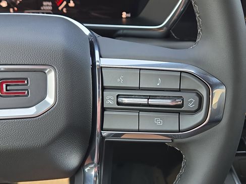 New 2026 GMC Canyon Elevation w/ Convenience Package image 22