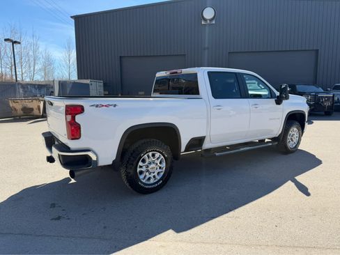 Used 2022 Chevrolet Silverado 3500 LT w/ All Star Edition image 11