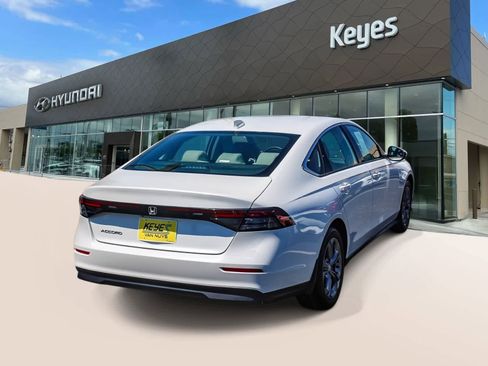 Used 2024 Honda Accord EX image 2