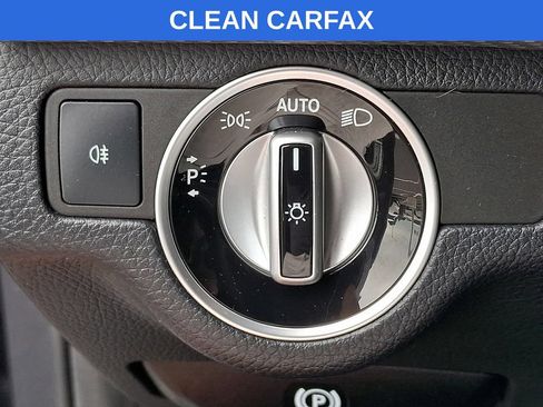 Used 2014 Mercedes-Benz GLK 350 4MATIC image 25