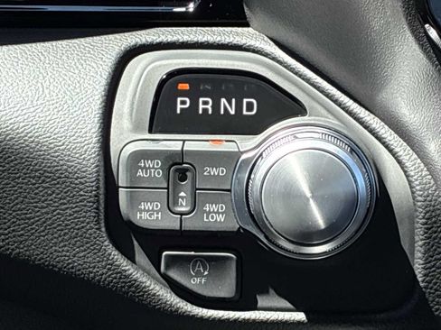 New 2026 RAM 1500 Laramie AWD/4WD image 20