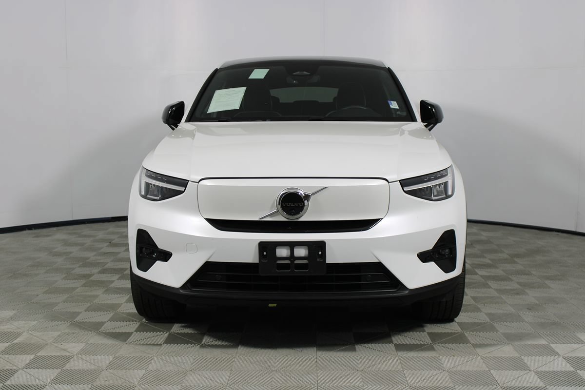 Used 2023 Volvo C40 P8 Recharge Plus AWD/4WD image 2
