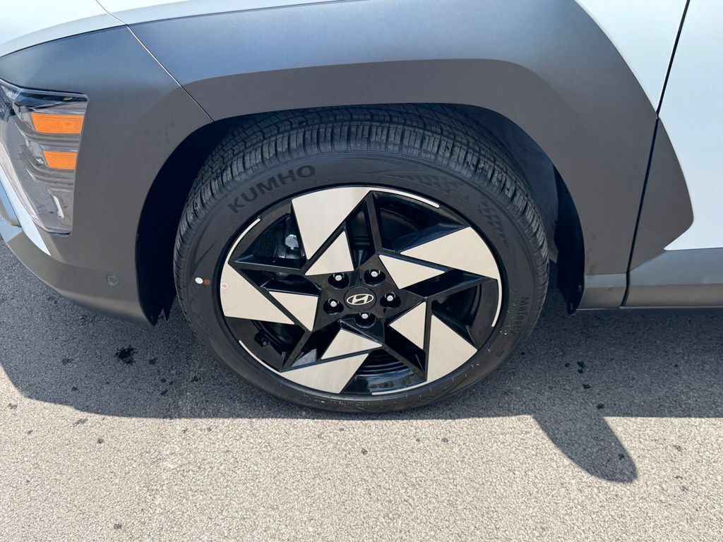 New 2026 Hyundai Kona Limited FWD image 19