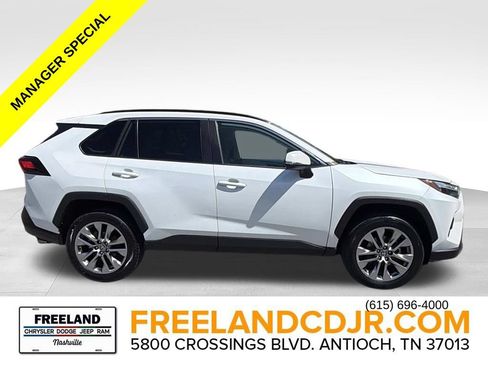 Used 2023 Toyota RAV4 XLE Premium FWD image 2