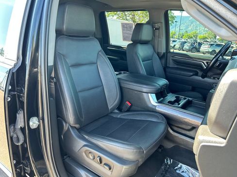 Used 2024 Chevrolet Silverado 3500 LTZ w/ LTZ Convenience Package AWD/4WD image 17