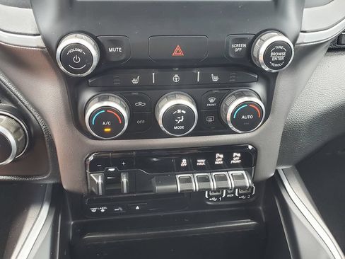 Used 2019 RAM 1500 Big Horn AWD/4WD image 28