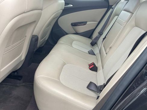 Used 2012 Buick Verano FWD image 12