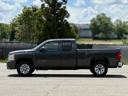 Used 2011 Chevrolet Silverado 1500 LS AWD/4WD image 8