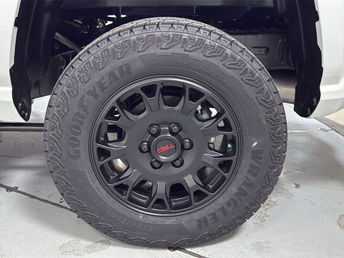 New 2026 Toyota Tacoma SR5 image 23