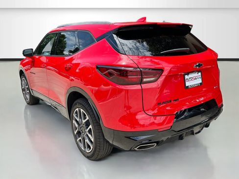 Used 2024 Chevrolet Blazer RS w/ Enhanced Convenience Package image 5