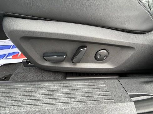 New 2026 Nissan Rogue Platinum w/ Platinum Premium Package image 13