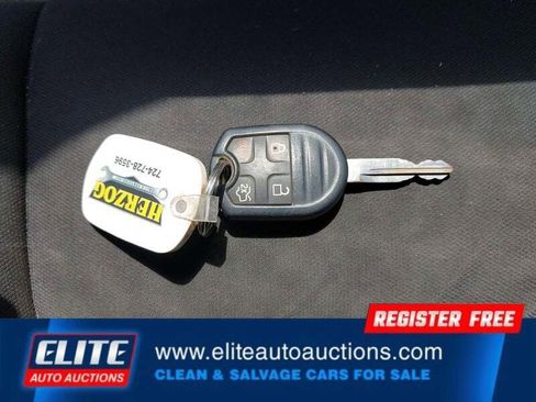 Used 2017 Ford Expedition XL image 22