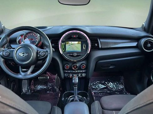 Used 2016 MINI Cooper S image 31