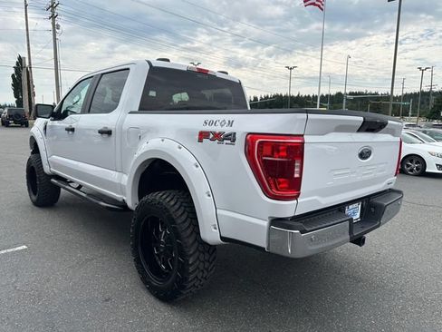 Used 2023 Ford F150 XLT w/ Trailer Tow Package AWD/4WD image 4