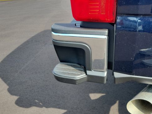 New 2025 Ford F250 XLT w/ F-250 >10K GVWR Package image 10