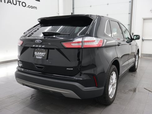 Used 2024 Ford Edge SEL AWD/4WD image 5