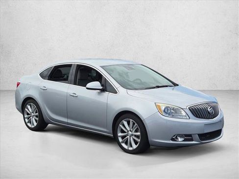 Used 2013 Buick Verano FWD image 3