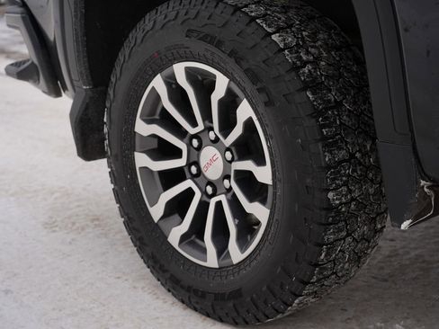 Used 2020 GMC Sierra 1500 AT4 w/ AT4 Premium Package image 32