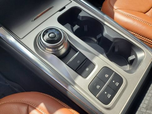 Used 2020 Ford Explorer Limited RWD image 31
