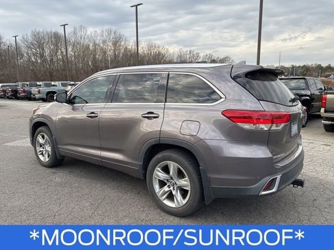 Used 2019 Toyota Highlander Limited image 7
