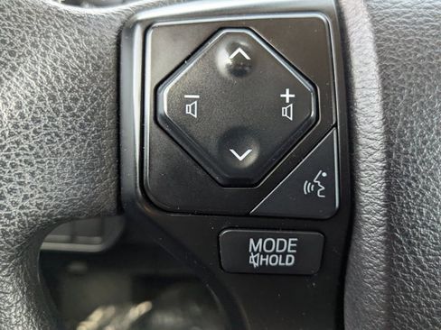 Used 2021 Toyota Tacoma SR image 11