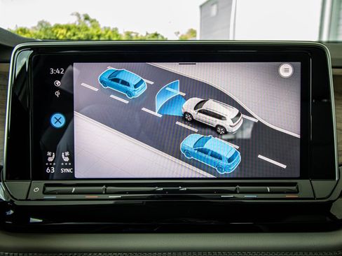 New 2026 Volkswagen Atlas SE FWD image 44