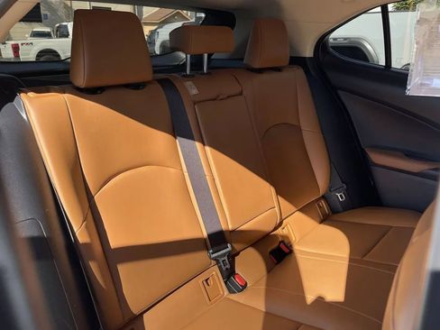 Used 2021 Lexus UX 200 w/ Accessory Package (Z2) image 24