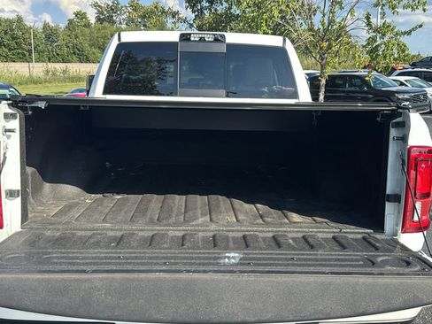 Used 2025 RAM 2500 Limited AWD/4WD image 9